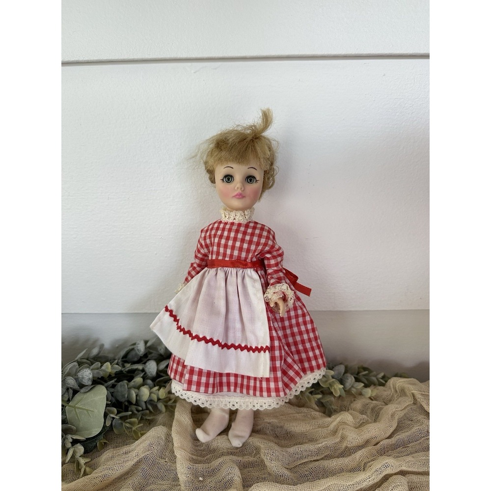 Effanbee 11"‎ Storybook Doll Little Red Riding Hood Dress Sleepy Eyes Blonde